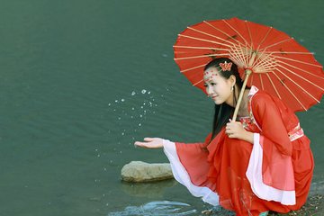 我们暗涌幻想未压缩版